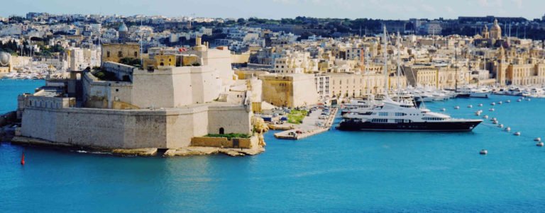 Campamentos y cursos de inglés para niños y jóvenes en Malta